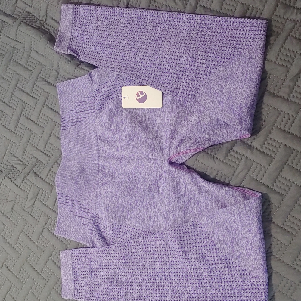 Purple leggings